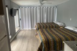 1600 S Ocean Blvd. S photo 4