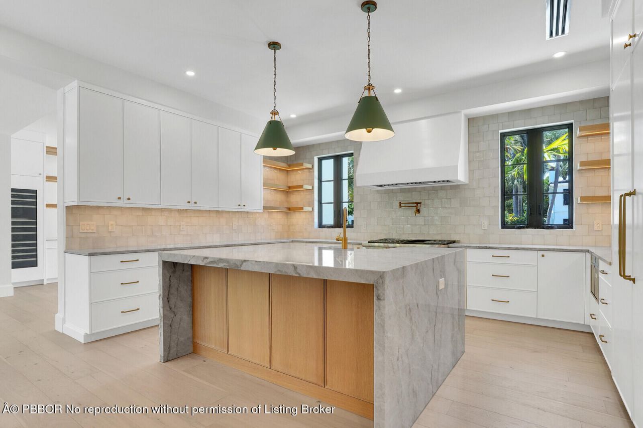 3408 Washington Road, West Palm Beach, FL 33405 Photo