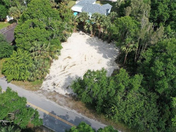 6326 4th Street, Vero Beach, FL 32968