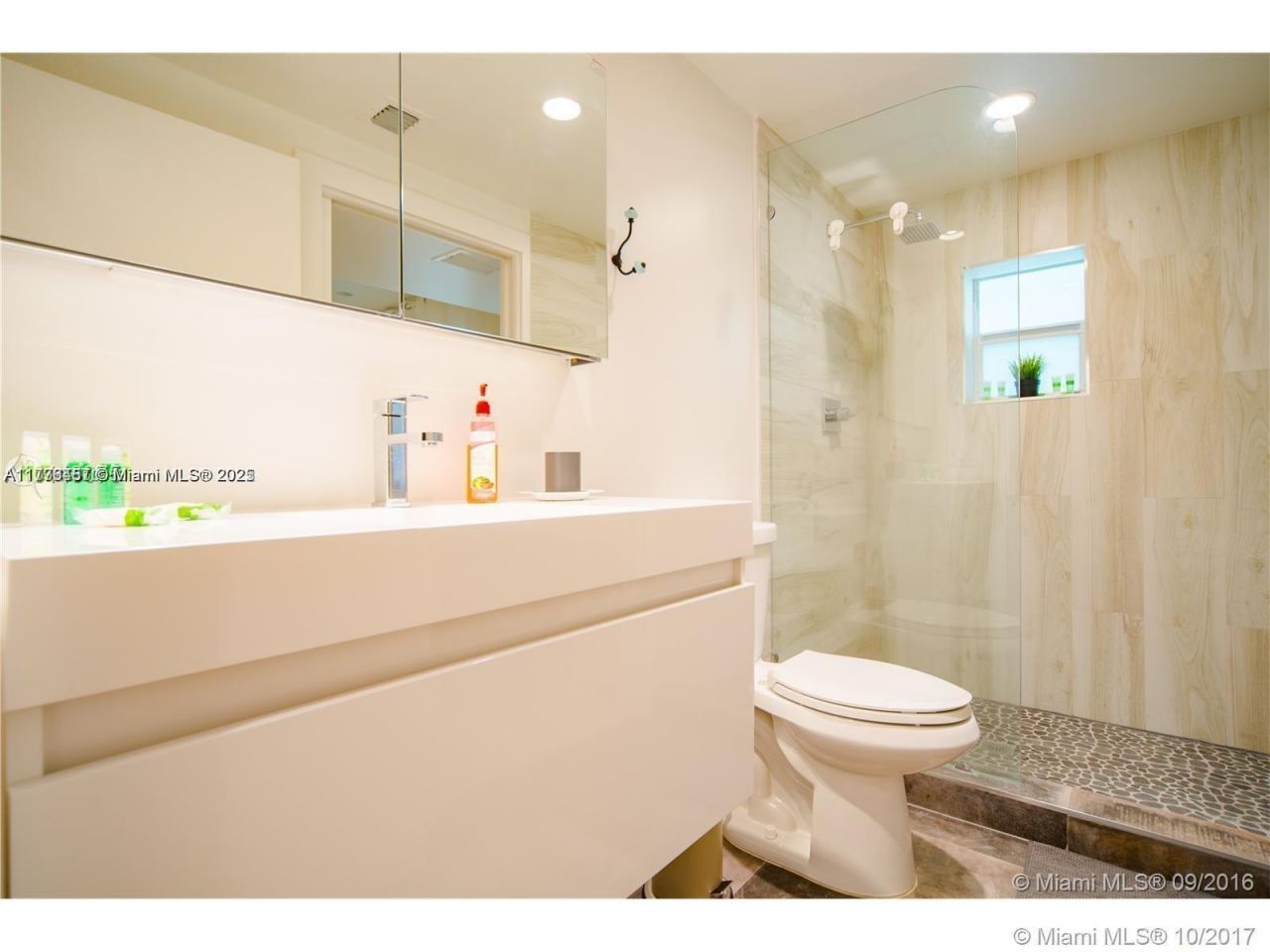 929 Michigan Ave, Unit 1, Miami Beach, FL 33139 Photo