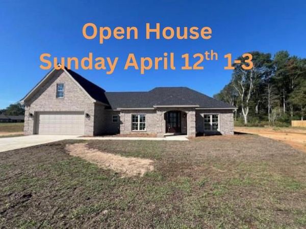 33 M D Thompson Rd, Moselle, MS 39459