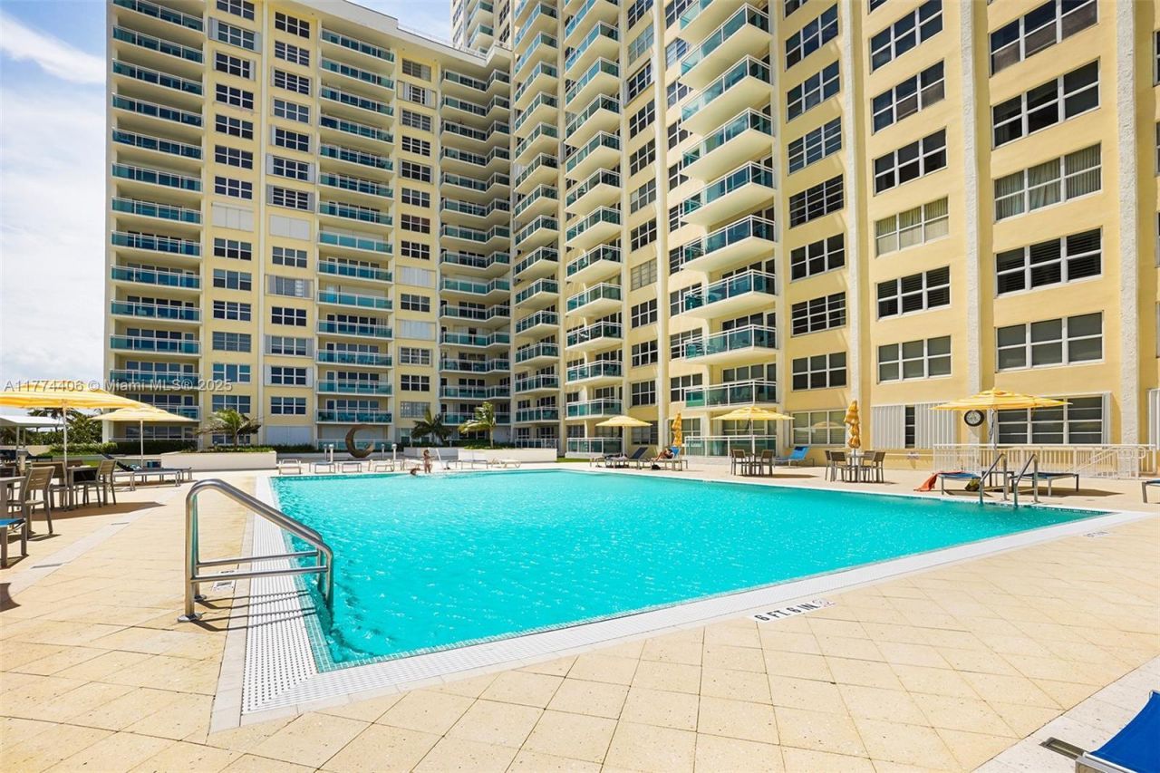 3900 Galt Ocean Dr, Unit 214, Fort Lauderdale, FL 33308 Photo