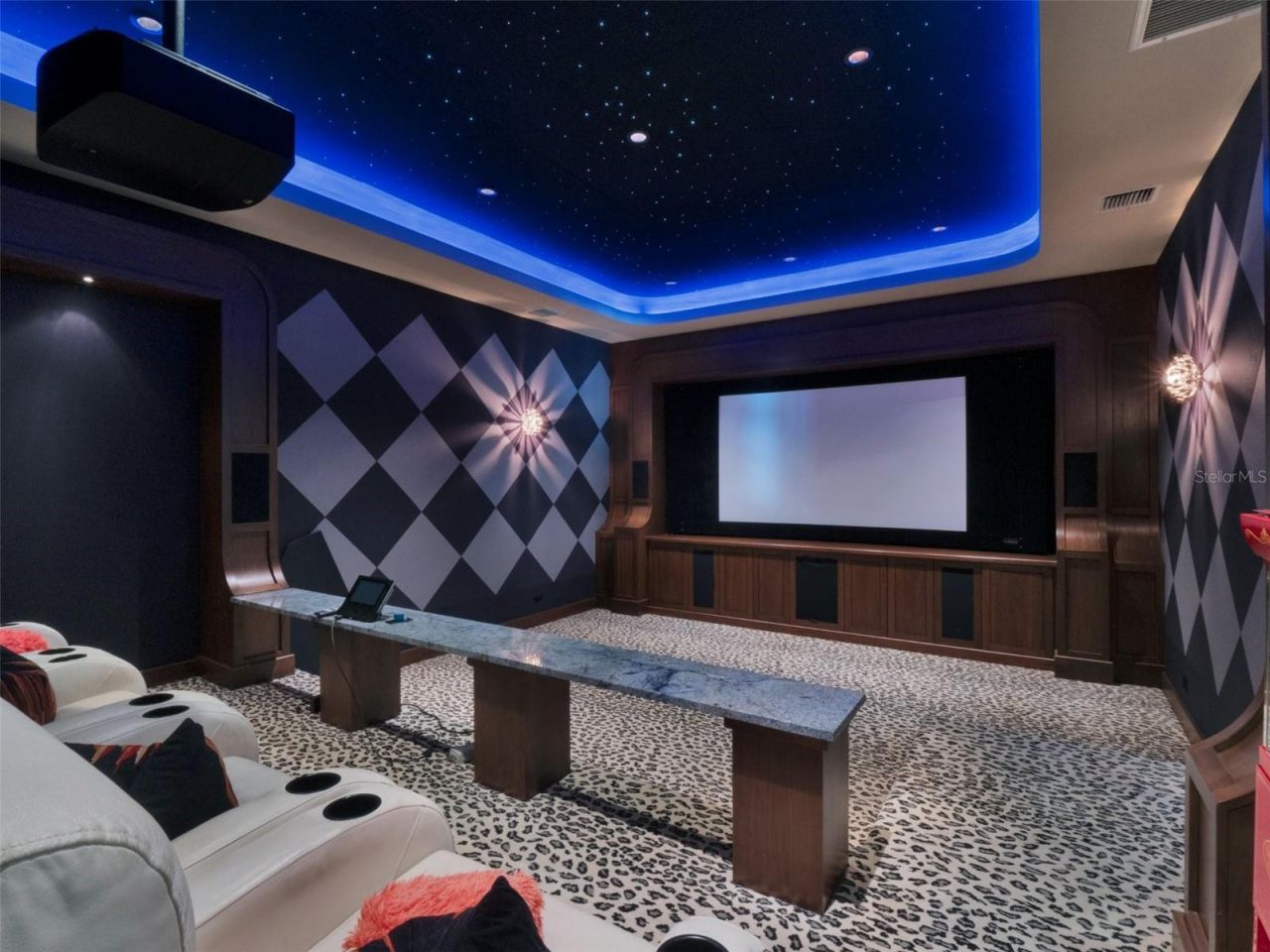 6137 Grosvenor Shore Drive, Windermere, FL 34786 Photo