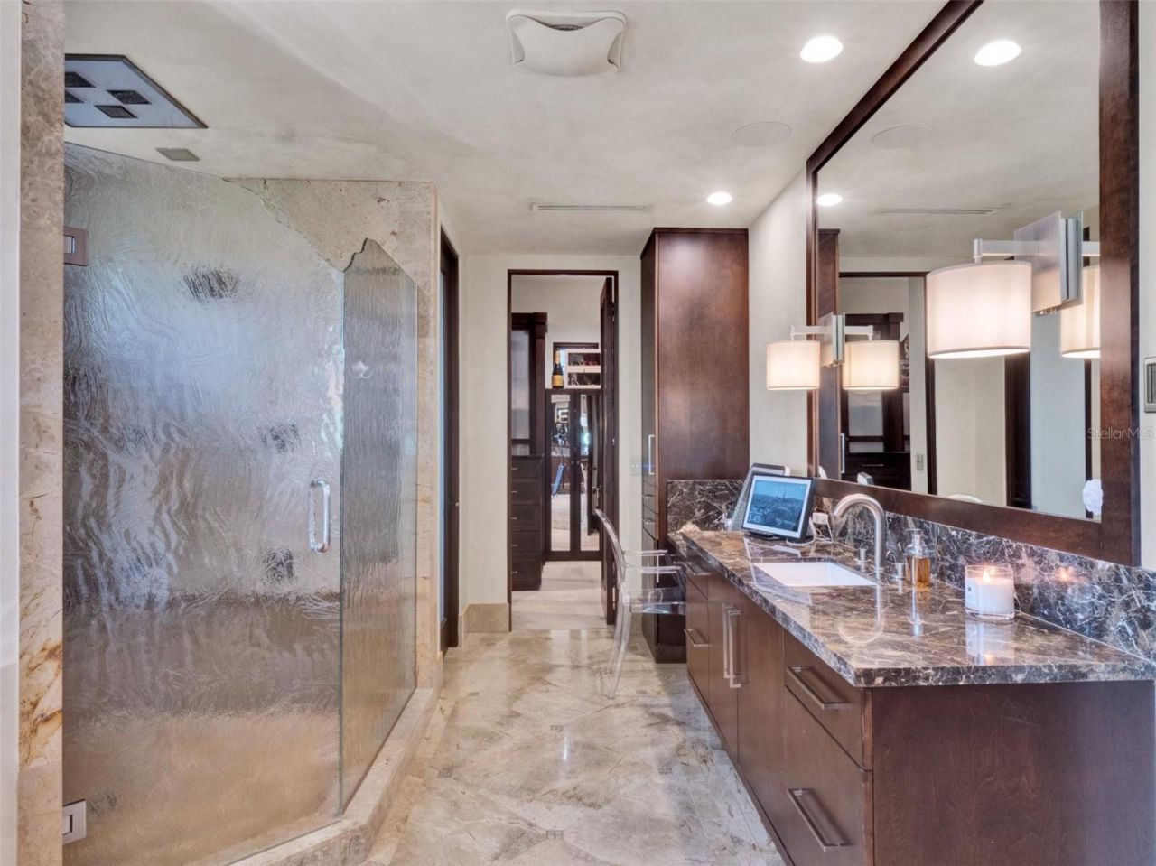 6137 Grosvenor Shore Drive, Windermere, FL 34786 Photo