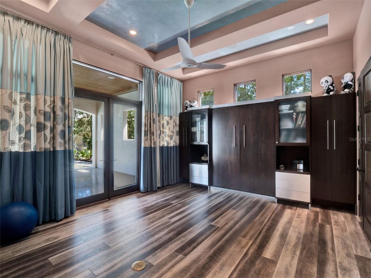 6137 Grosvenor Shore Drive, Windermere, FL 34786 Photo