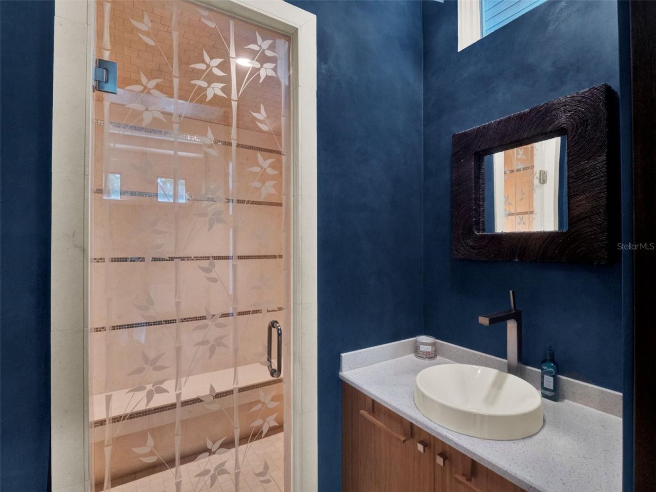 6137 Grosvenor Shore Drive, Windermere, FL 34786 Photo