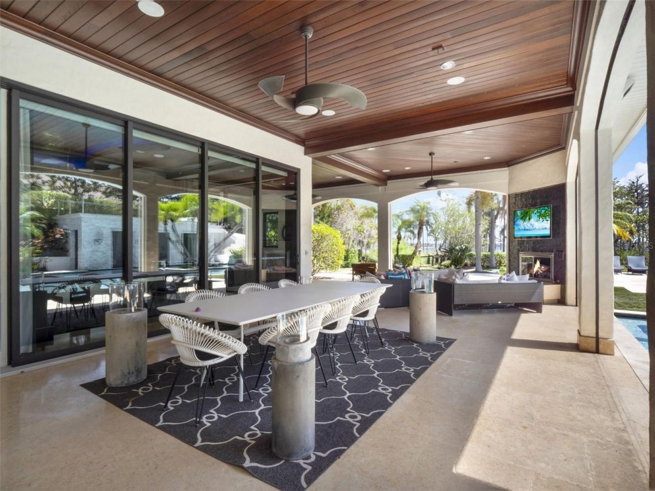 6137 Grosvenor Shore Drive, Windermere, FL 34786 Photo