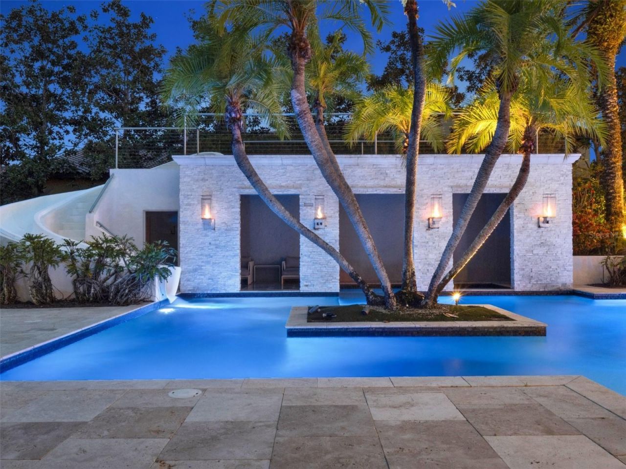 6137 Grosvenor Shore Drive, Windermere, FL 34786 Photo