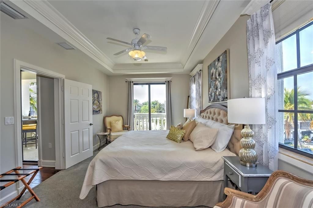 555 5th Ave S, Unit PH-1, Naples, FL 34102 Photo