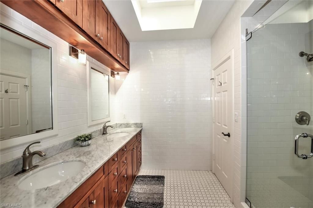 555 5th Ave S, Unit PH-1, Naples, FL 34102 Photo