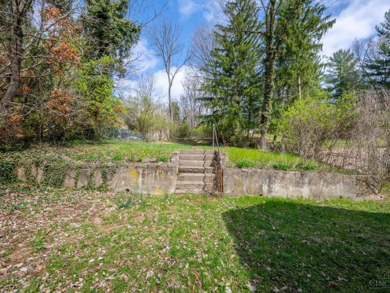 7406 Dawson Road, Madeira, OH 45243 Photo 10