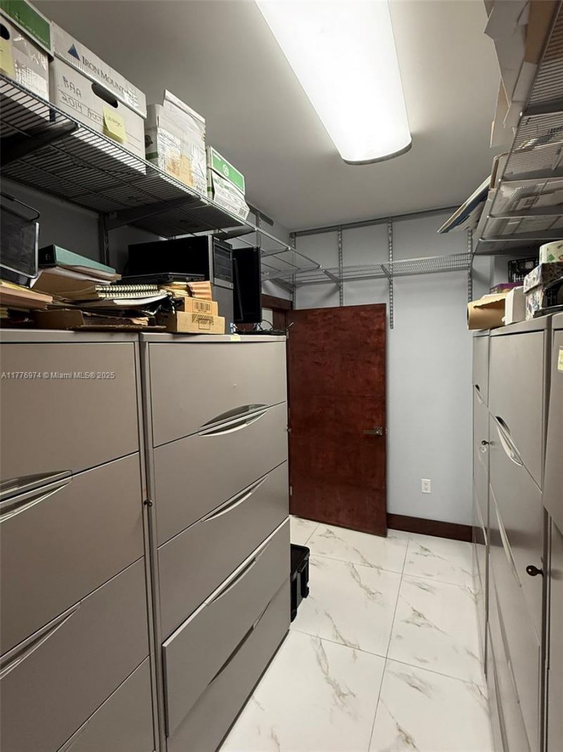 16 SW 1st Ave, Miami, FL 33130 Photo