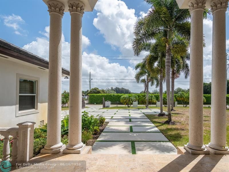 5941 SW 185th Way, Southwest Ranches, FL 33332 Photo