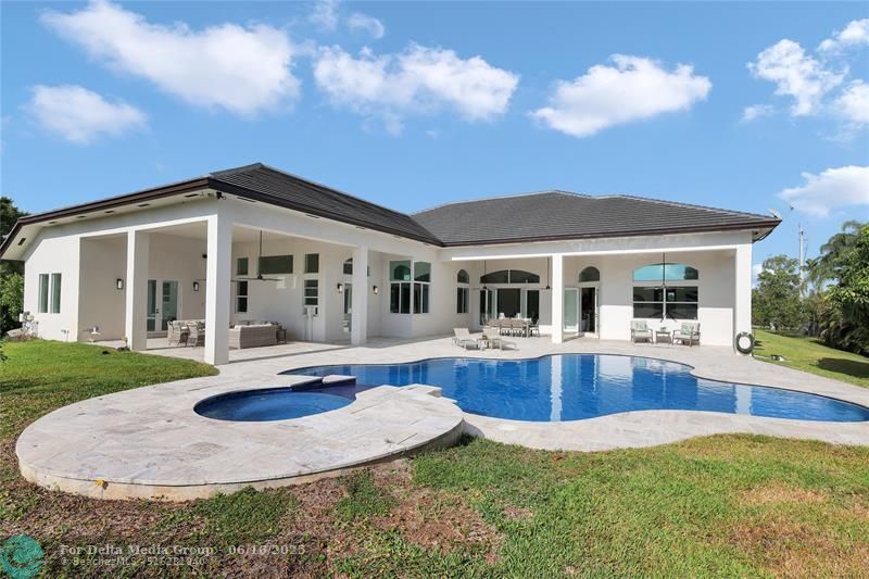 5941 SW 185th Way, Southwest Ranches, FL 33332 Photo