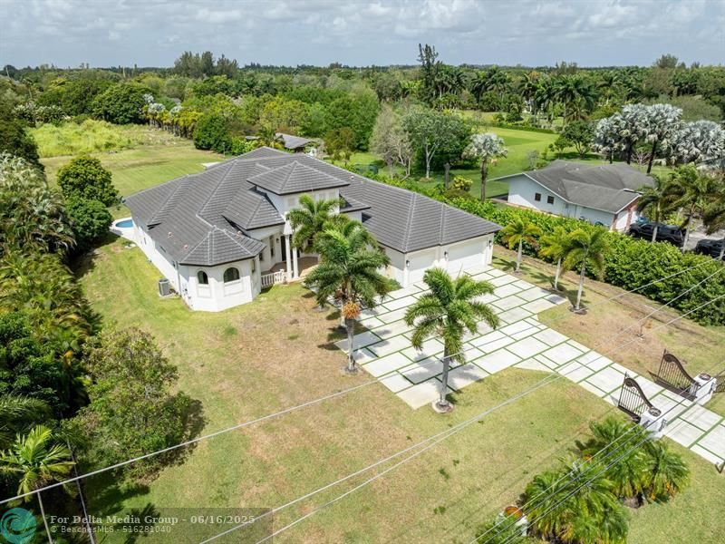 5941 SW 185th Way, Southwest Ranches, FL 33332 Photo