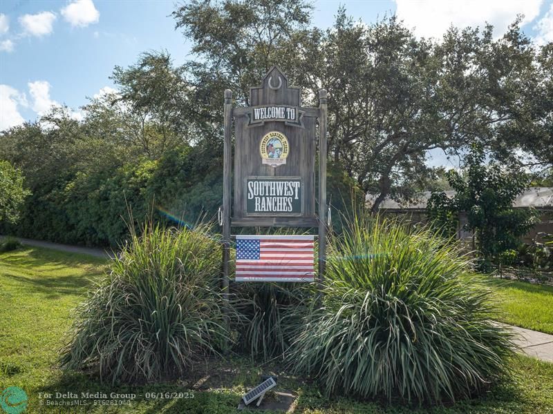 5941 SW 185th Way, Southwest Ranches, FL 33332 Photo