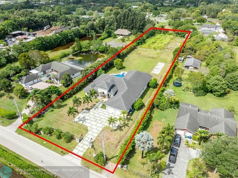 5941 SW 185th Way, Southwest Ranches, FL 33332 Photo