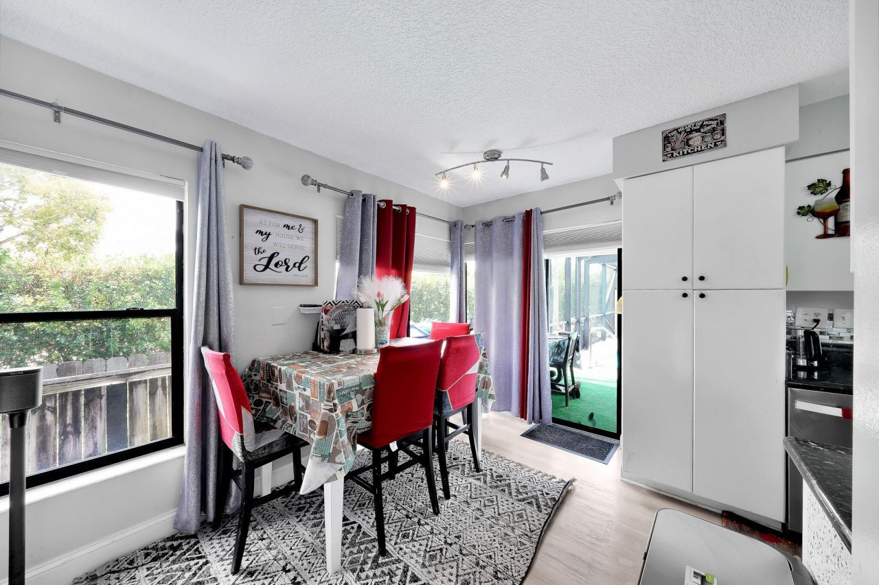 3750 NW 73rd Way, Coral Springs, FL 33065 Photo