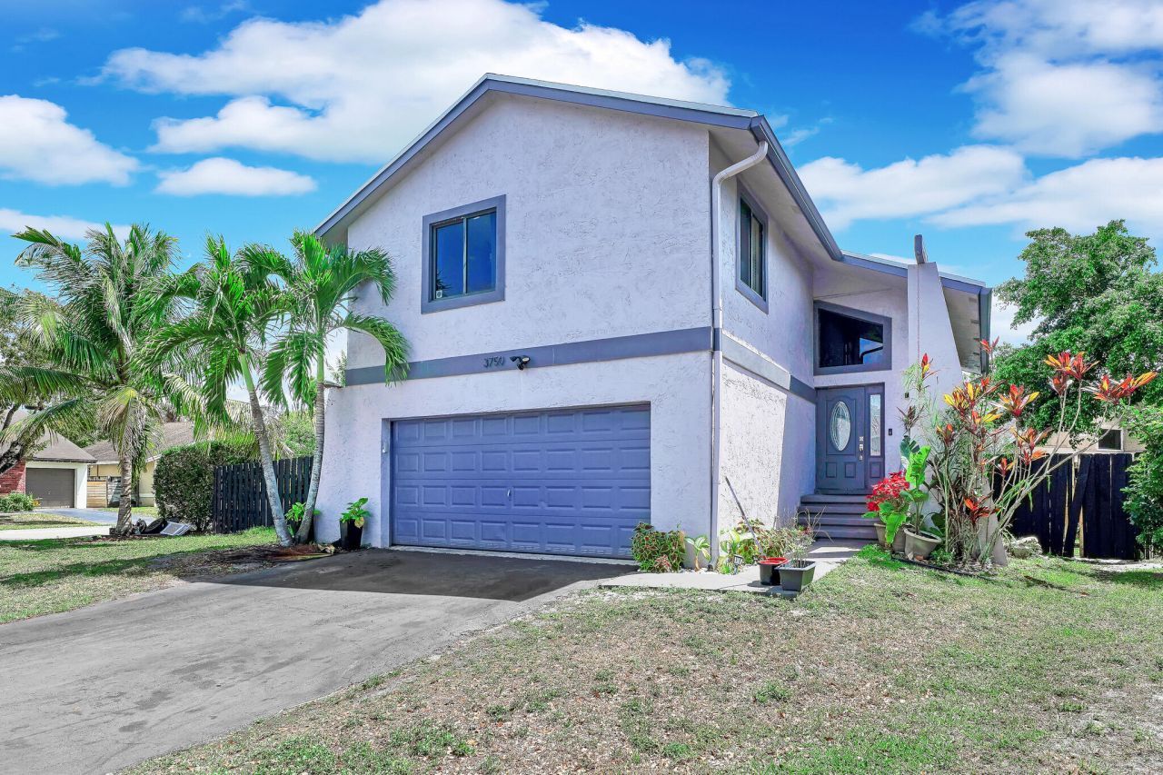 3750 NW 73rd Way, Coral Springs, FL 33065 Photo