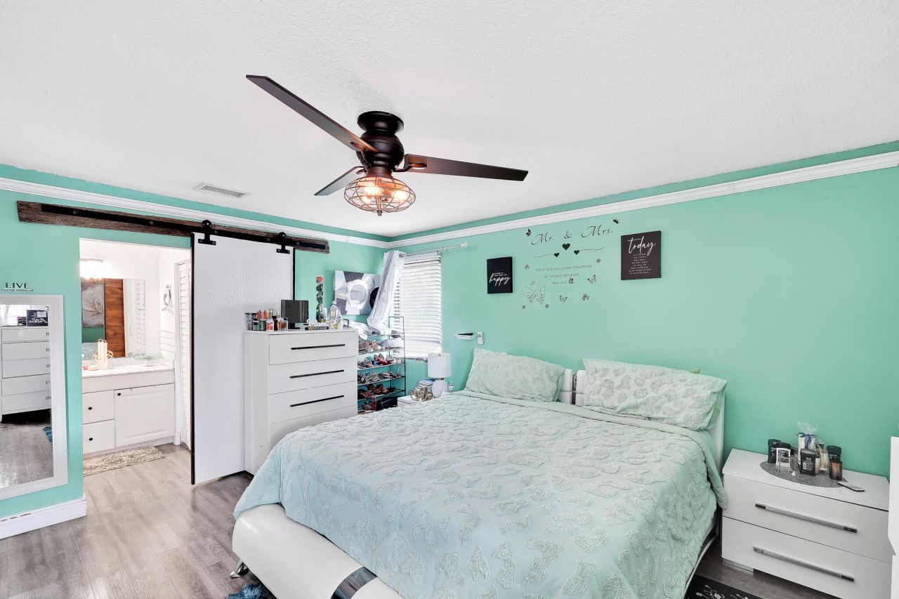 3750 NW 73rd Way, Coral Springs, FL 33065 Photo