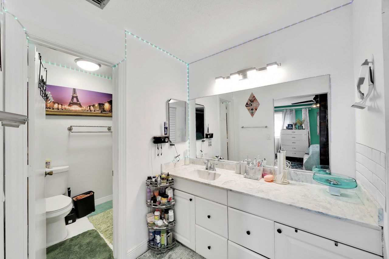 3750 NW 73rd Way, Coral Springs, FL 33065 Photo