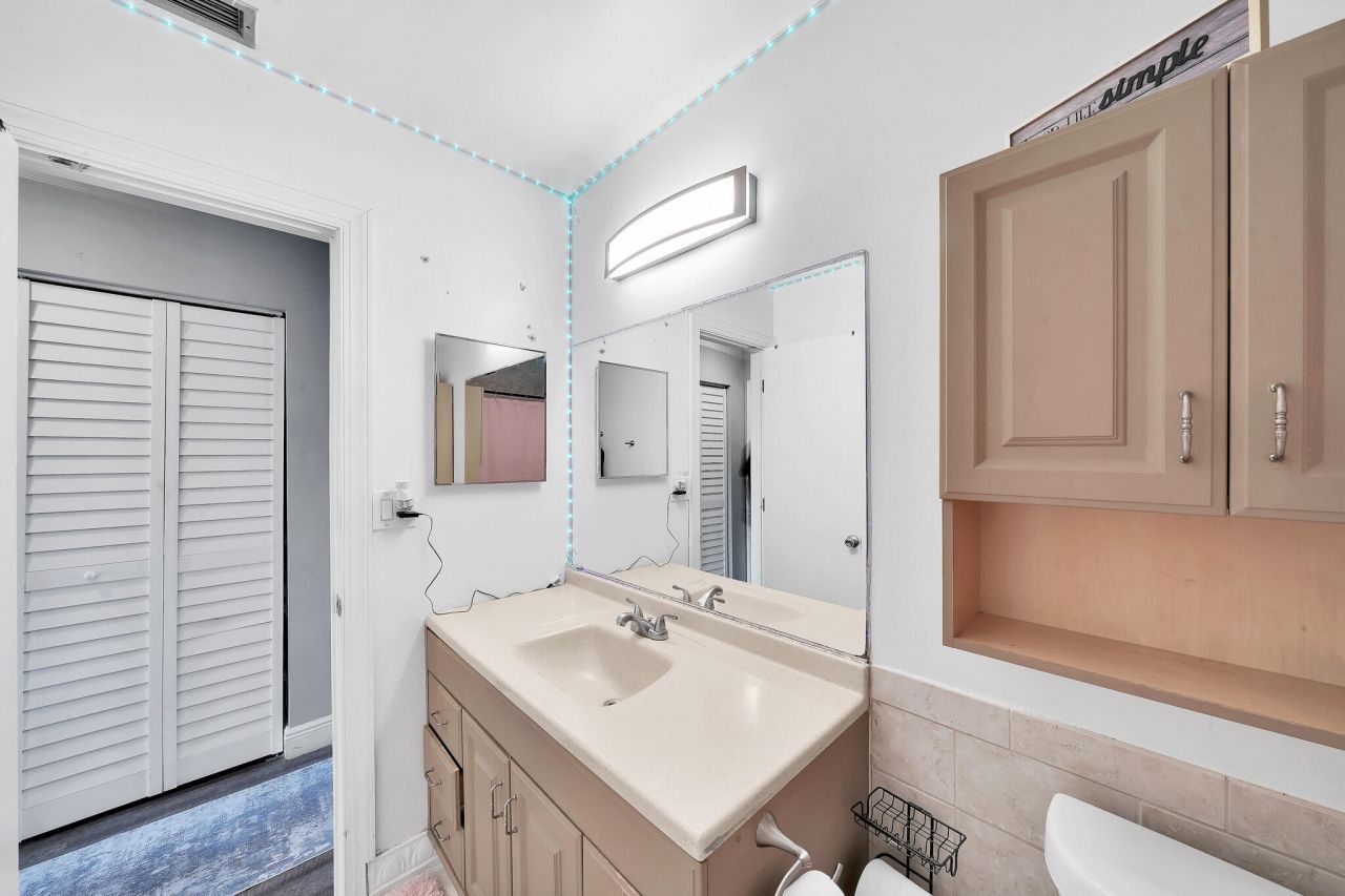 3750 NW 73rd Way, Coral Springs, FL 33065 Photo