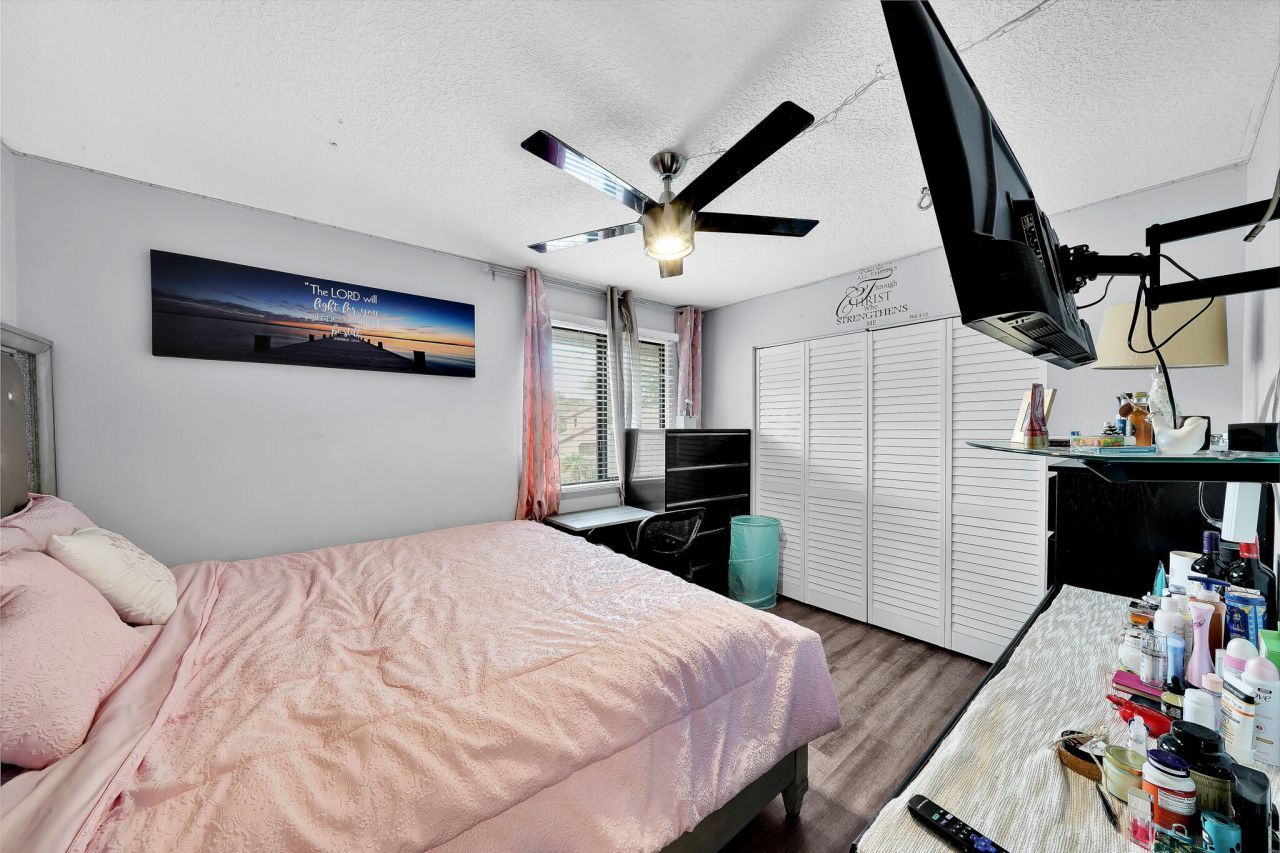 3750 NW 73rd Way, Coral Springs, FL 33065 Photo