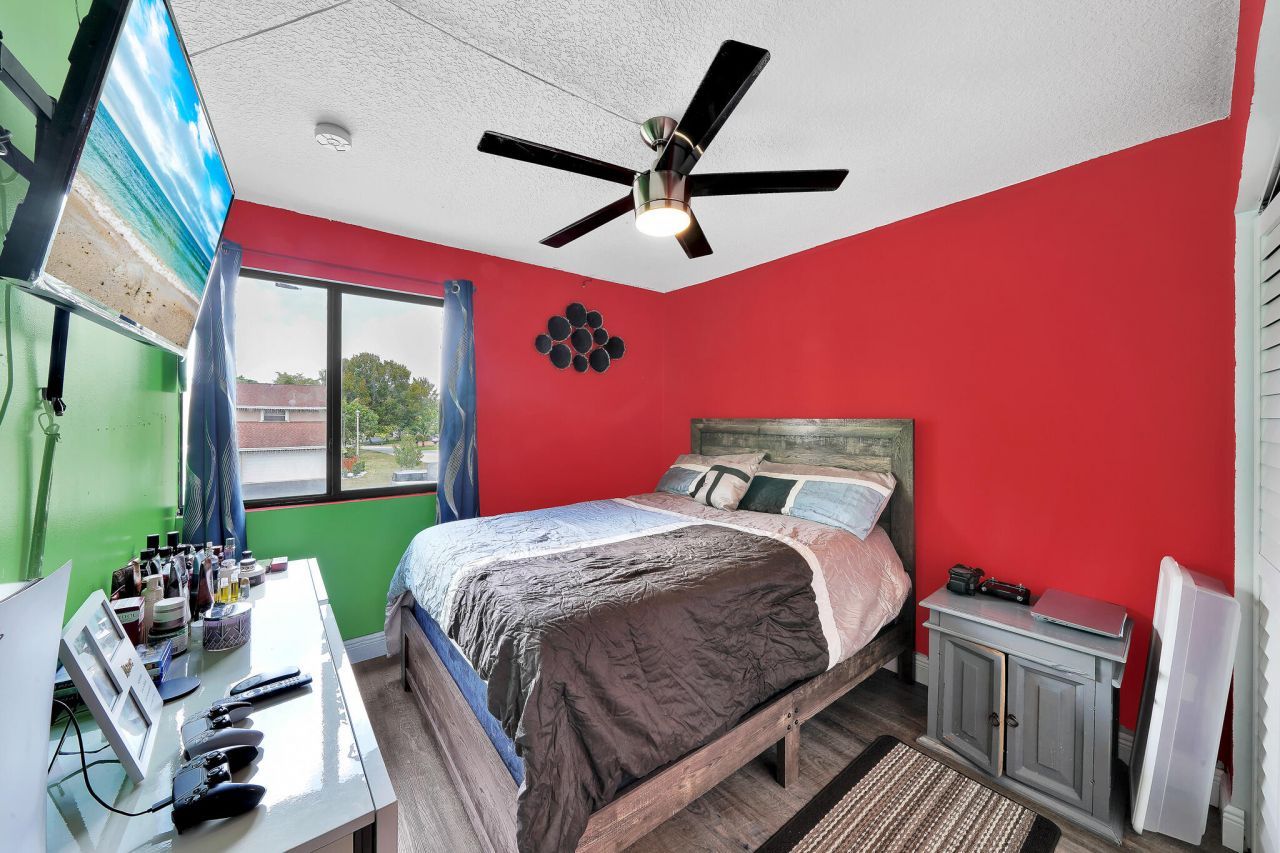 3750 NW 73rd Way, Coral Springs, FL 33065 Photo