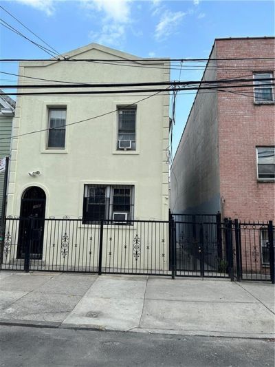 1456 Bryant Avenue, Bronx, NY 10460 Main Photo
