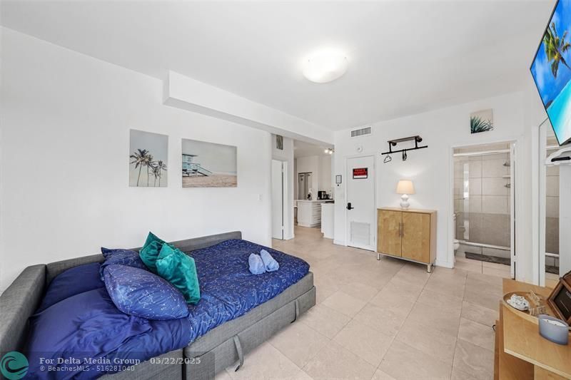 1100 Collins Avenue, Unit 201 & 202, Miami Beach, FL 33139 Photo