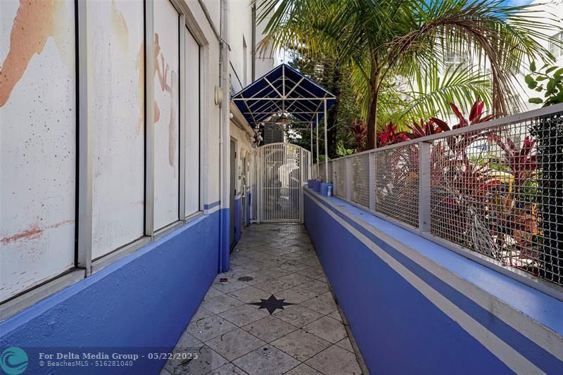 1100 Collins Avenue, Unit 201 & 202, Miami Beach, FL 33139 Photo