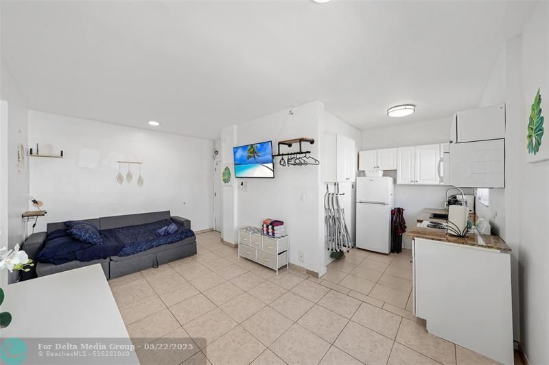 1100 Collins Avenue, Unit 201 & 202, Miami Beach, FL 33139 Photo
