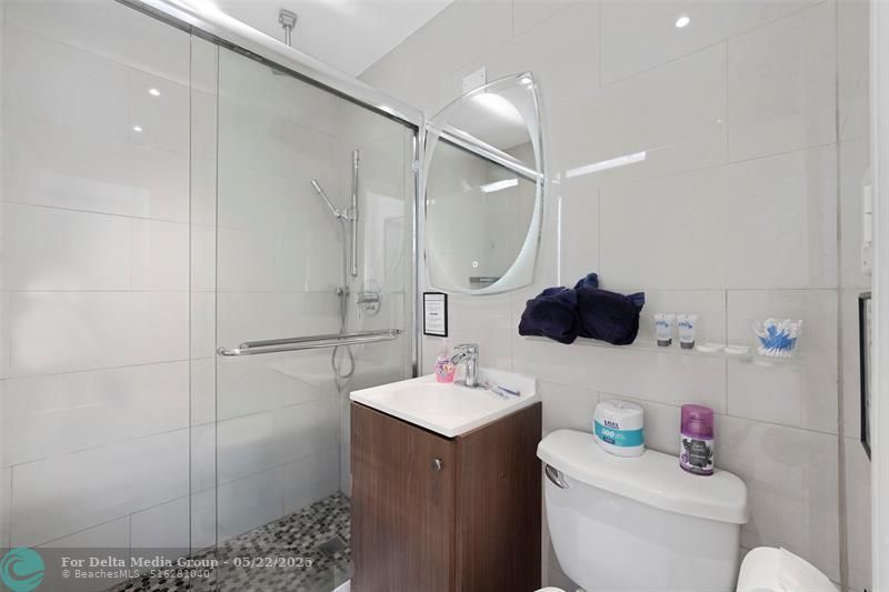 1100 Collins Avenue, Unit 201 & 202, Miami Beach, FL 33139 Photo