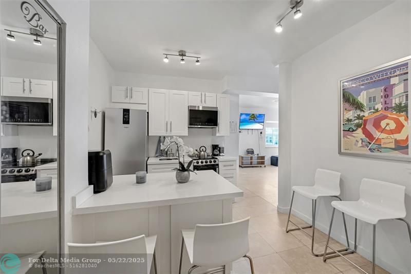 1100 Collins Avenue, Unit 201 & 202, Miami Beach, FL 33139 Photo