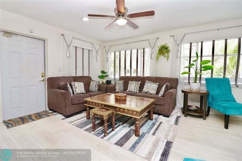 6307 Silk Oak Circle, Tamarac, FL 33319 Photo