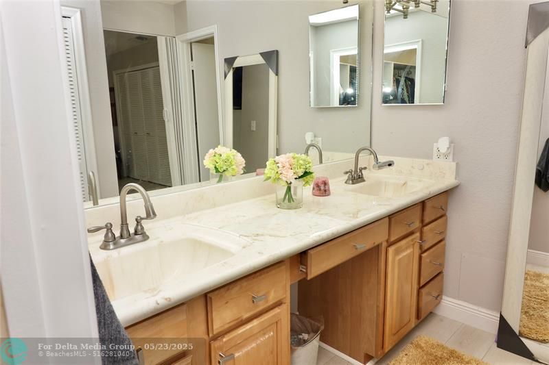 6307 Silk Oak Circle, Tamarac, FL 33319 Photo