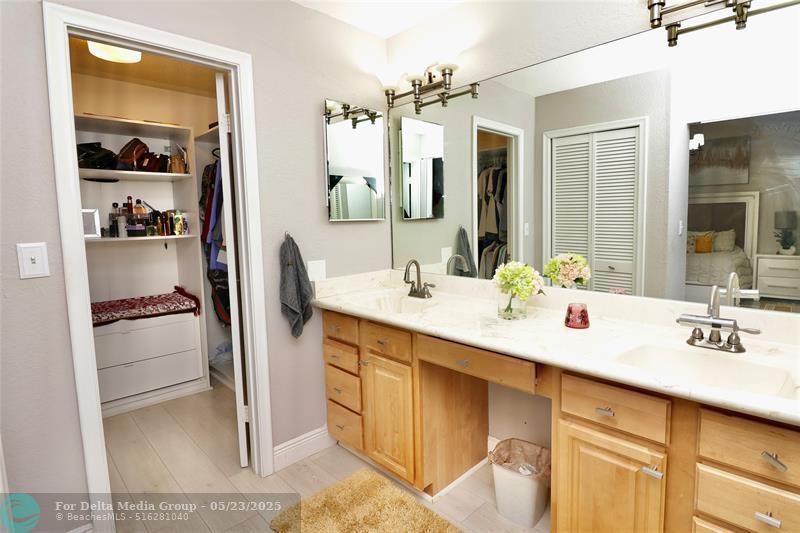 6307 Silk Oak Circle, Tamarac, FL 33319 Photo