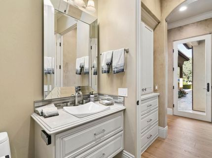 5687 Ridge Park Dr, Loomis, CA 95650 Photo