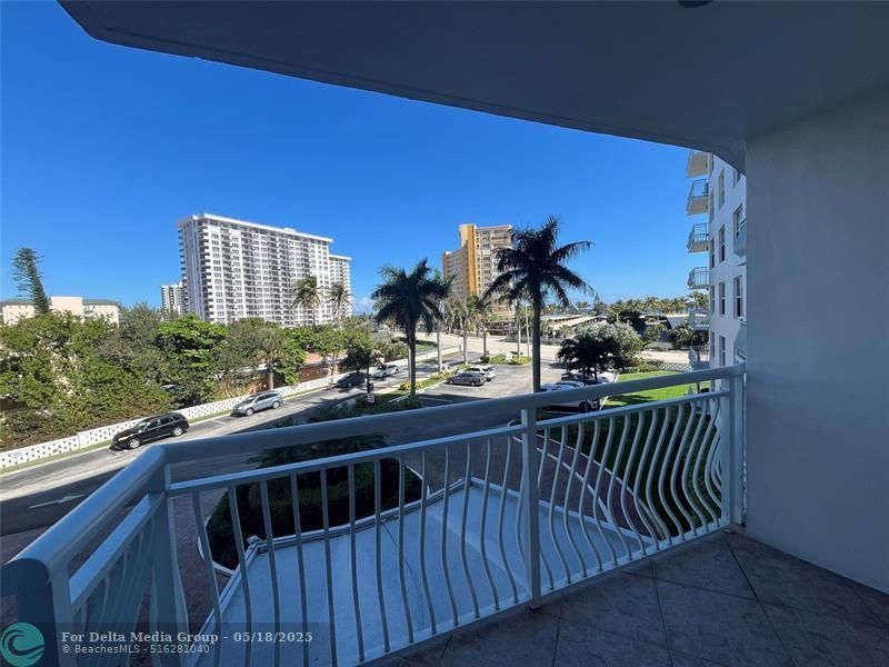 301 N Ocean Boulevard, Unit 307, Pompano Beach, FL 33062 Photo