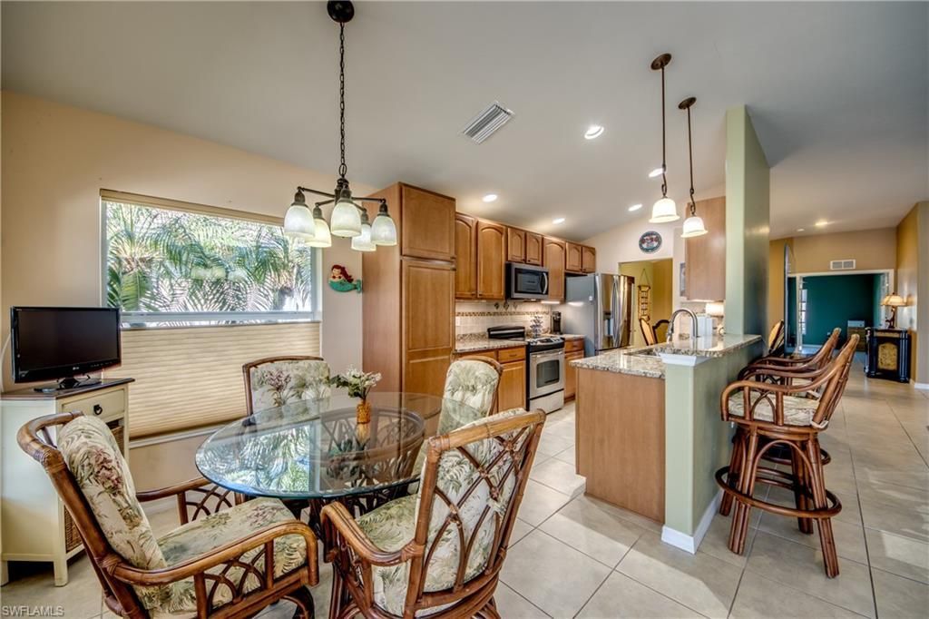 2626 Astwood Ct, Cape Coral, FL 33991 Photo