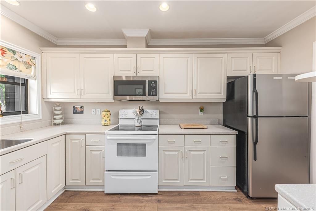 3901 SE Saint Lucie Boulevard, Unit 34, Stuart, FL 34997 Photo