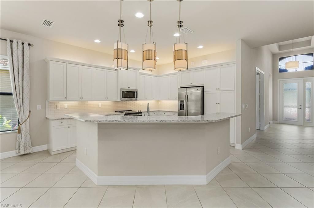 10079 Chesapeake Bay Dr, Fort Myers, FL 33913 Photo