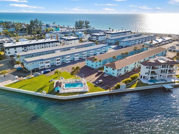 117 7TH STREET N, Unit 5, BRADENTON BEACH, FL 34217