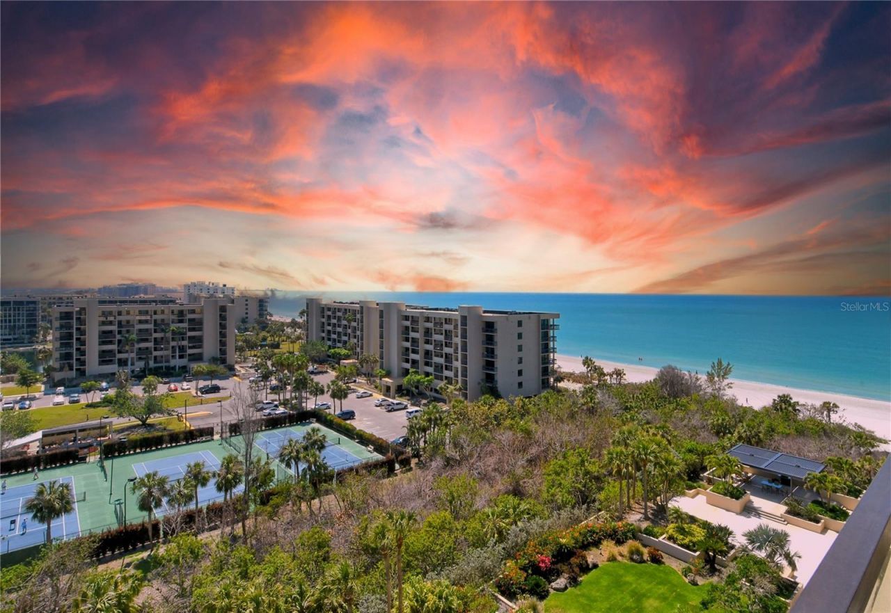 1211 Gulf Of Mexico Drive, Unit 704, Longboat Key, FL 34228 Photo