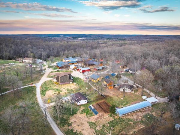 5019 Wayne 380, Patterson, MO 63956