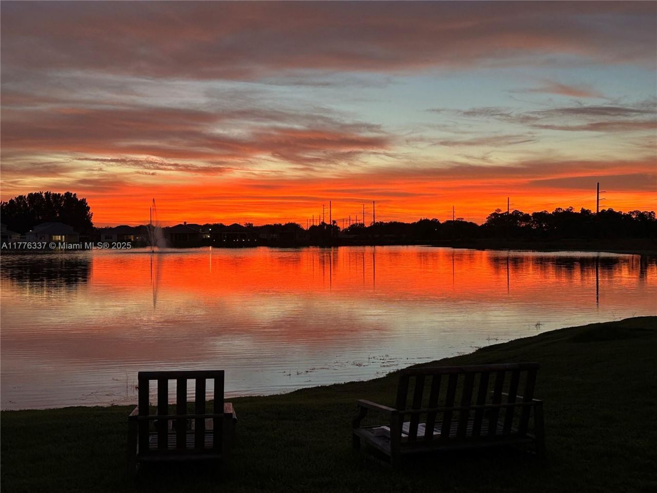 9734 SW Meridian Way, Stuart, FL 34997 Photo