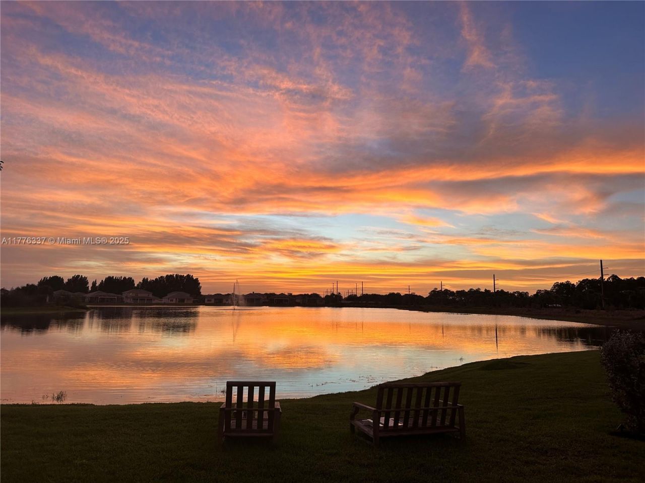 9734 SW Meridian Way, Stuart, FL 34997 Photo