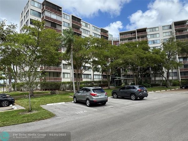 4222 Inverrary Boulevard, Unit 4306, Lauderhill, FL 33319
