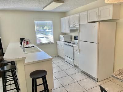 621 NE 3rd Avenue, Unit Front, Delray Beach, FL 33444 Photo
