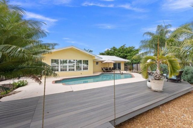 1749 SW Coxswain Place, Palm City, FL 34990 Photo